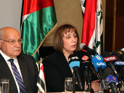 وزيرة النقل تطلع على الخطط المستقبلية لهيئة تنظيم الطيران المدني وزيرة النقل تطلع على الخطط المستقبلية لهيئة تنظيم الطيران المدني