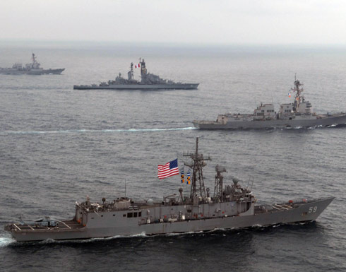 البنتاغون: الهجوم على البارجة الأمريكية قبالة اليمن لن يمر دون عقاب