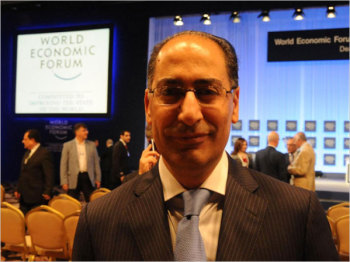 وزير الطاقة يعلن عن بدء عملية تشغيل ميناء الغاز الطبيعي وزير الطاقة يعلن عن بدء عملية تشغيل ميناء الغاز الطبيعي