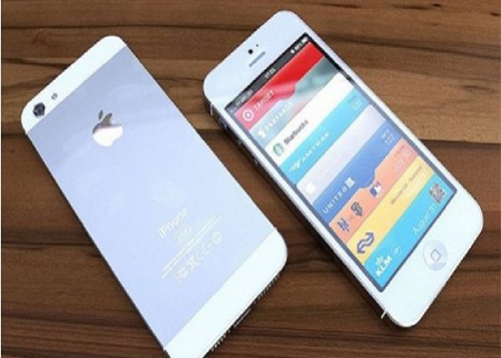 تضارب الأنباء حول موعد الكشف عن iPhone 5S تضارب الأنباء حول موعد الكشف عن iPhone 5S