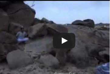 يطلق رصاصة على رأس صديقه !