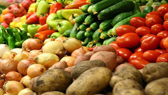 اعفاء المنتجات الزراعية المصدرة بالطيران من رسوم الفحص والمبادلة