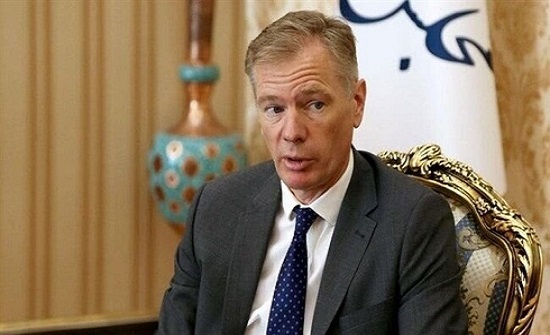 بعد اعتقاله.. إيران تعلن مغادرة السفير البريطاني بعد اعتقاله.. إيران تعلن مغادرة السفير البريطاني