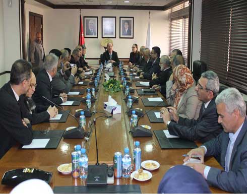 وزير الصناعة يلتقي وفد القطاعين العام والخاص العراقيين وزير الصناعة يلتقي وفد القطاعين العام والخاص العراقيين