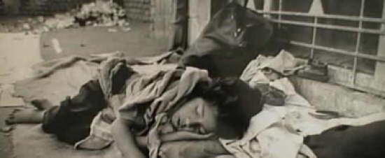 إيران.. تقرير عن وضع من ينامون في الكراتين في ظل حكم الملالي