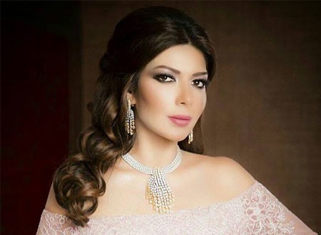أصالة تستبدل رداء النجومية بـ«مريلة» المطبخ قبل الإفطار.. شاهد أصالة تستبدل رداء النجومية بـ«مريلة» المطبخ قبل الإفطار.. شاهد