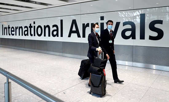 تعليق الرحلات الجوية مع بريطانيا يبدأ منتصف الليلة بسبب كورونا