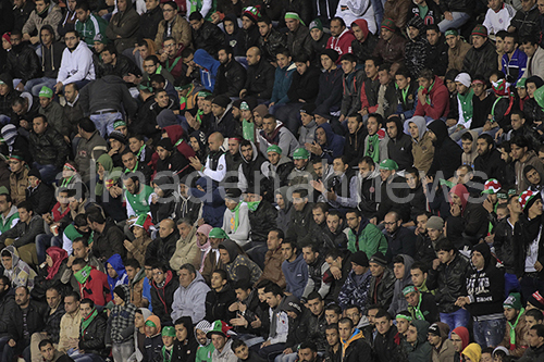 بالصور الوحدات يفوز على الفيصلي ويحافظ على صدارته للدوري