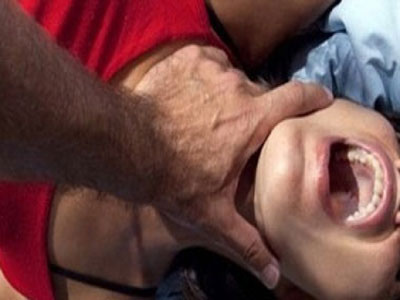البادية الجنوبية : خلافات عائلية تدفع ثلاثيني لقتل شقيقته خنقاً البادية الجنوبية : خلافات عائلية تدفع ثلاثيني لقتل شقيقته خنقاً