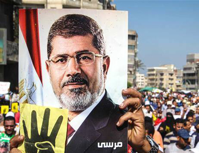 احتجاجات صباحية لمؤيدي مرسي بمصر في الذكرى الأولى لعزله احتجاجات صباحية لمؤيدي مرسي بمصر في الذكرى الأولى لعزله