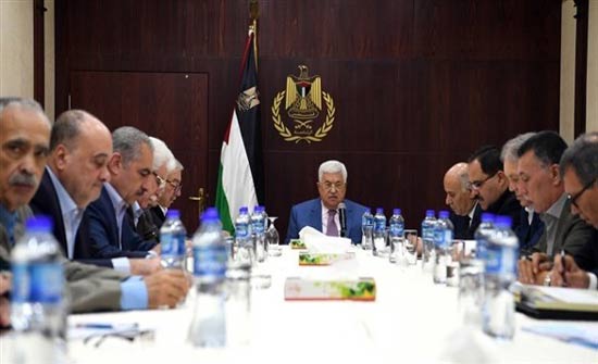 عباس: لن نكون مسؤولين عما يجري لو لم تسلم حماس قطاع غزة عباس: لن نكون مسؤولين عما يجري لو لم تسلم حماس قطاع غزة