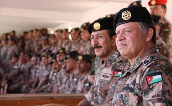 الملك يزور الكتيبة الخاصة 101 الملك يزور الكتيبة الخاصة 101