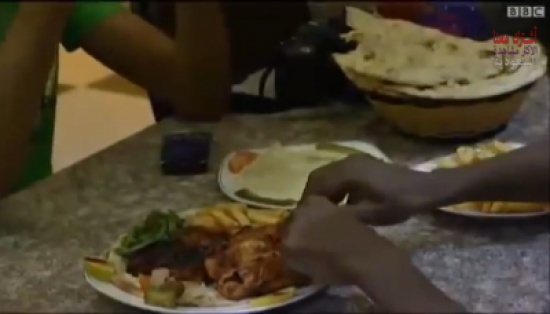 ‮مطعم يغرم الزبون اذا لم يكمل طعامه