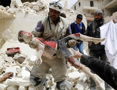 مقتل 22 شخصا في قصف جوي لقوات النظام شمال سوريا