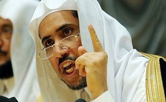 العيسى: الوسطية منهج أساسي متأصل في الدين الإسلامي العيسى: الوسطية منهج أساسي متأصل في الدين الإسلامي