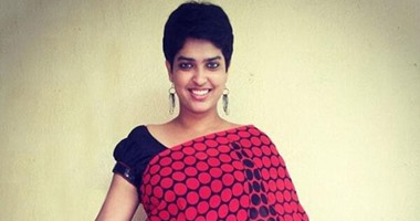 فتاة هندية تتحدى والديها الباحثين لها عن زوج بمواصفات صادمة