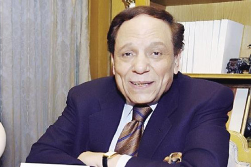 عادل إمام تعليقا على بيان القوات المسلحة: "مبروك للشعب المصري" عادل إمام تعليقا على بيان القوات المسلحة: "مبروك للشعب المصري"
