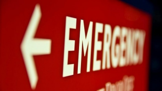 اتصل بالطوارئ ليطلب سيارة أجرة اتصل بالطوارئ ليطلب سيارة أجرة
