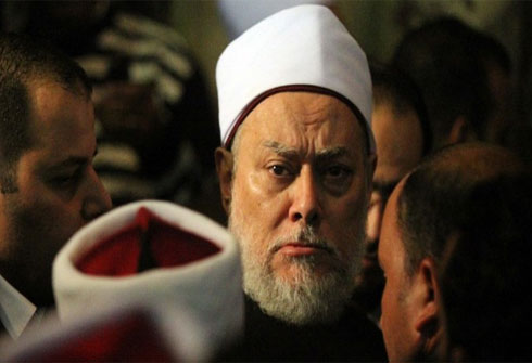 مفتي مصر يهاجم السلفيين ويدافع عن قاسم أمين مفتي مصر يهاجم السلفيين ويدافع عن قاسم أمين