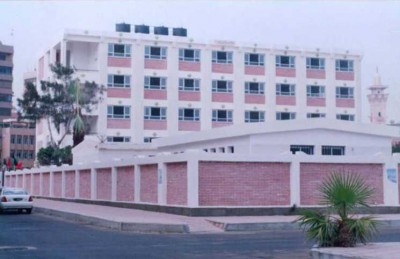 المدرسة تجبر سعودية على الاعتراف بأنّ ابنتها ” لقيطة”