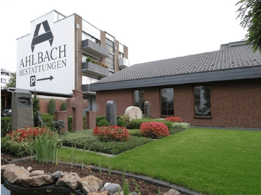 Teaser Als zertifizierter Bestatter sind wir jederzeit für Sie da