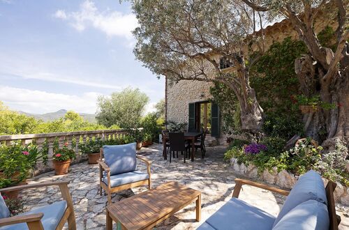 Charming Stone Finca with Panoramic Views in Es Capdellà