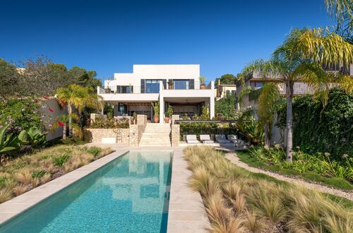 Unique new built villa with sea views in Palma