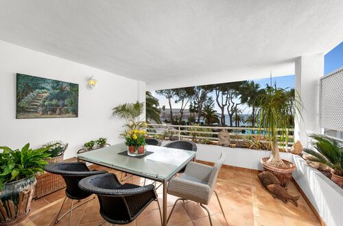 Sea view apartment in exclusive Mediterranean residential complex on the first sea line