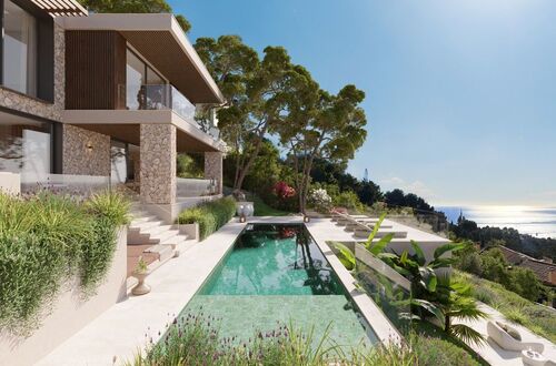 Outstanding new villa with panoramic sea views