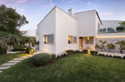 Palma Oasis - Tranquil home in exclusive community facing green zone