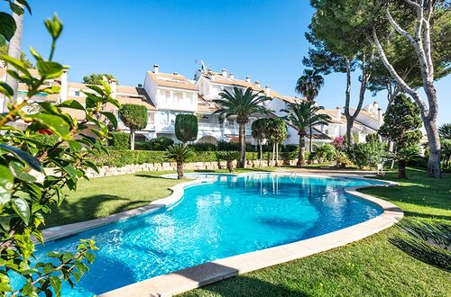 Duplex in an exclusive sea-front Mediterranean community