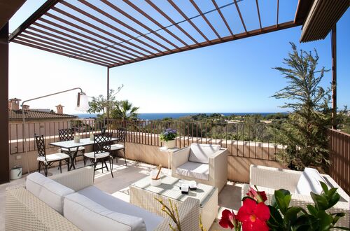 Exclusive living experience with sea view in La Bonanova
