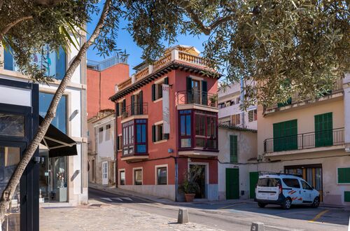 Unique townhouse in a prime harbourfront location in Port d’Andratx