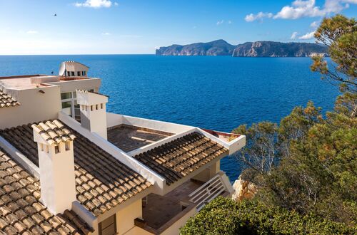 Seafront duplex penthouse in a prime location