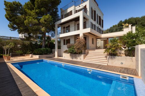 Mediterranean Villa in a Unique Location in El Terreno