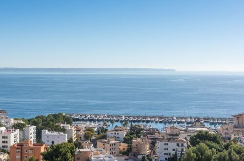 Exclusive penthouse with rooftop terrace & sea view – lifestyle above the rooftops of Cala Nova