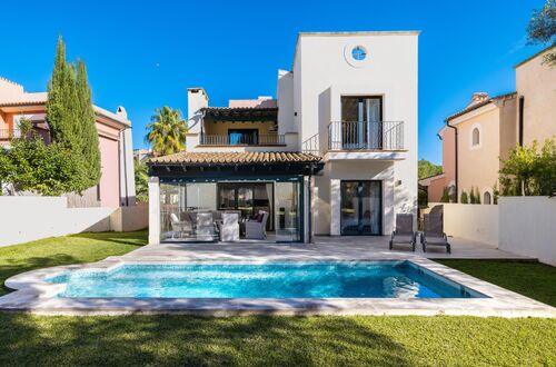 Elegant golf frontline villa with private pool in Nova Santa Ponsa