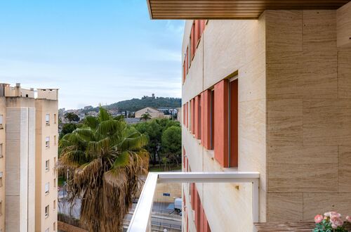 Spacious family apartment with terrace and parking in Son Espanyolet