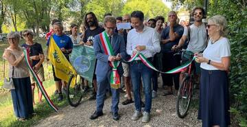 Inaugurato il nuovo percorso ciclopedonale da viale Margherita a piazza Matteotti lungo l’argine del Bacchiglione
