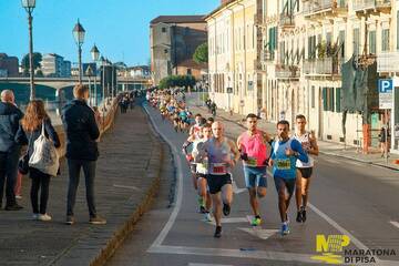 Pisa Marathon: traffic updates on Waze and Google Maps / Press releases / News / Homepage