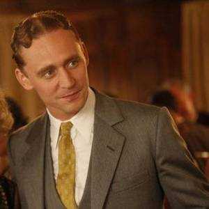 Tom Hiddleston