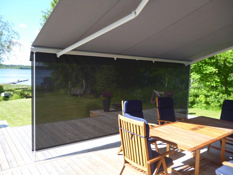 65833 medium terrassmarkis rullgardin.jpg