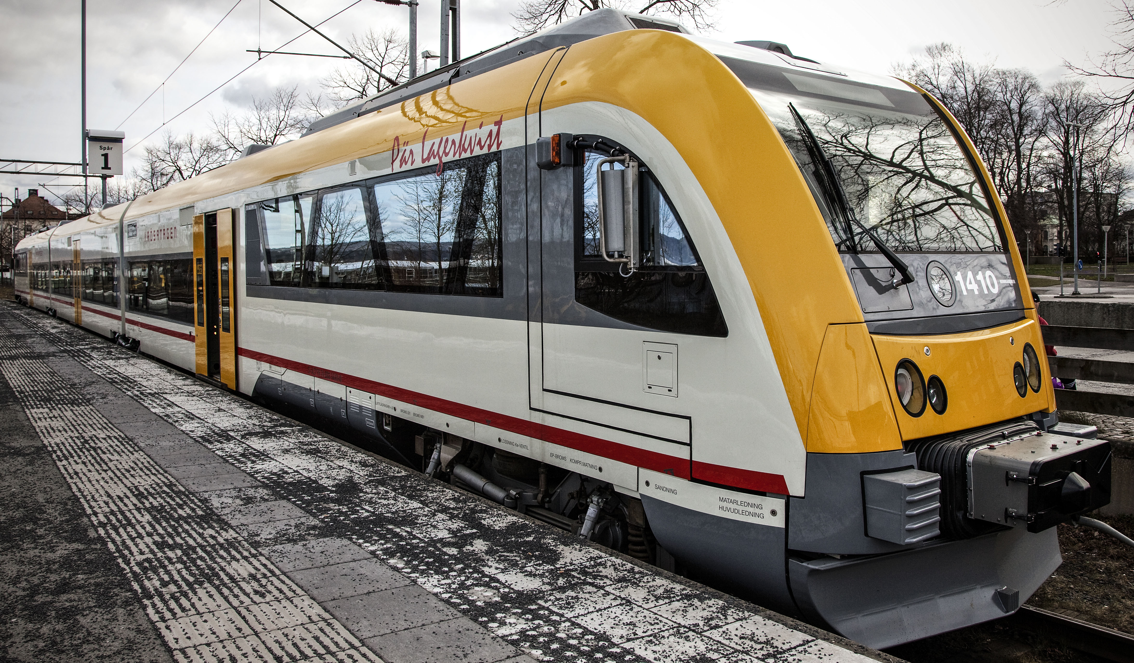 Tåg Halland Hallandstrafiken - Buss och tåg i Halland