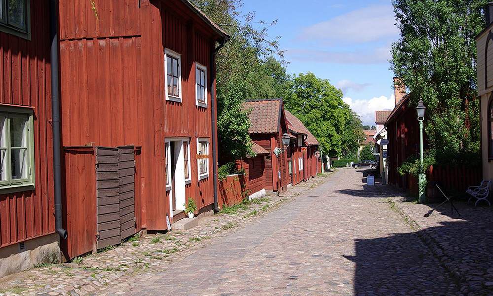 Discover Gamla linköping on a bike