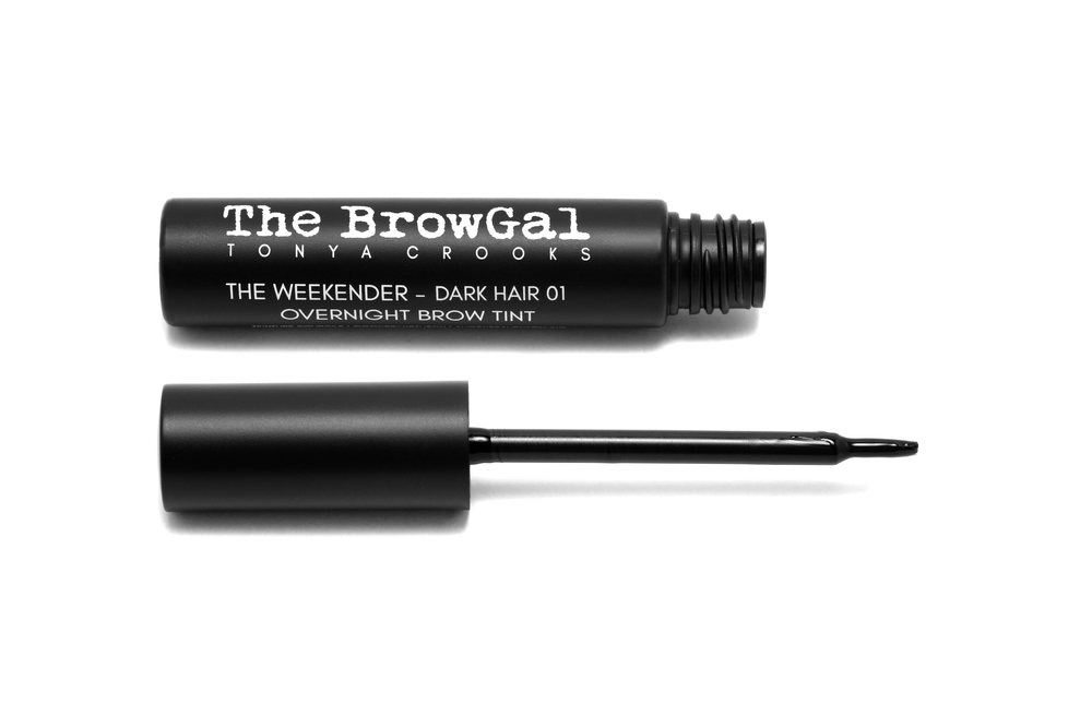 The Weekender Overnight Brow Tint