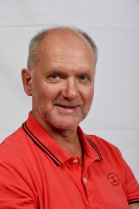 Roland Zügner