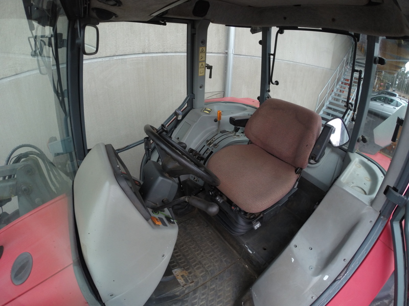 bild 2 av MASSEY FERGUSSON 4255 STEPNOSE M. LASTARE