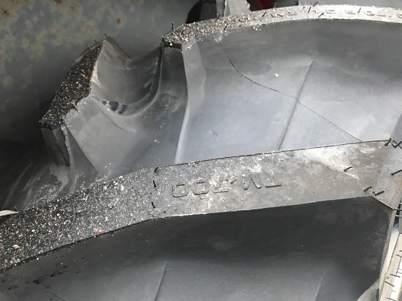 bild 2 av MASSEY FERGUSSON 4255 STEPNOSE M. LASTARE