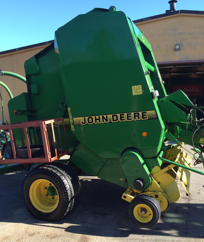 bild 2 av John Deere 580 balpress