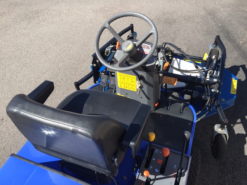 bild 2 av ISEKI SF333 m Stensballe FR 1500 LME 